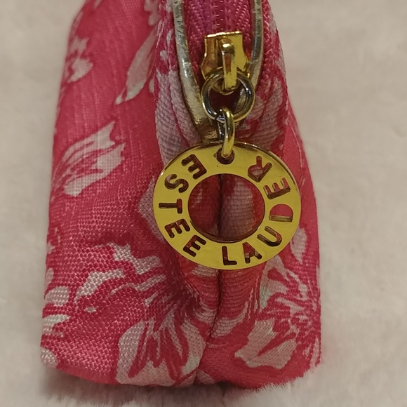 🎉2/$16 Lilly Pulitzer x Estee Lauder Makeup Bag - Picture 3 of 6